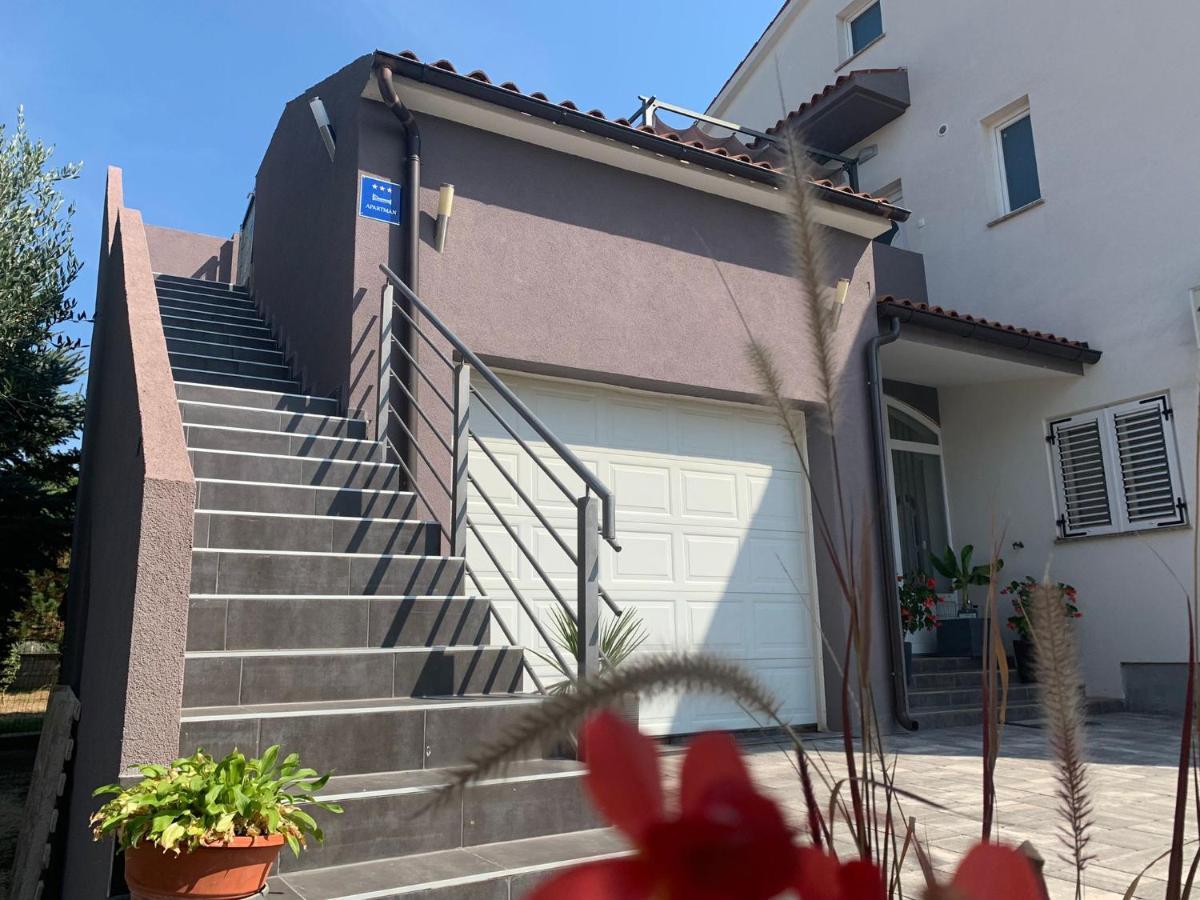 Ferienwohnung Luna Pula Exterior foto